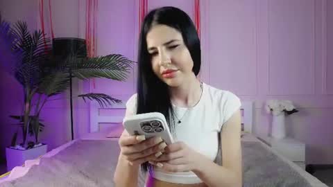 Emily online show from 06/09/26, 08:20