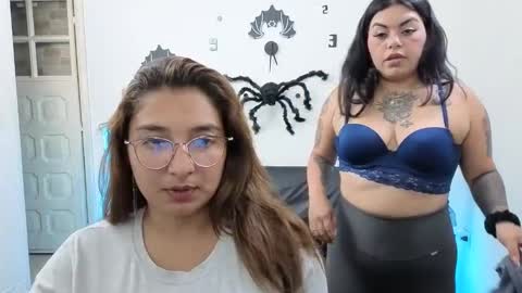 emily  friends online show from 10/18/25, 09:37