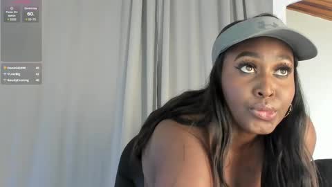 Snapshot of emilyrojas chatting on 01/31/25, 02:07 emilyrojas online show from 01/31/25, 02:07