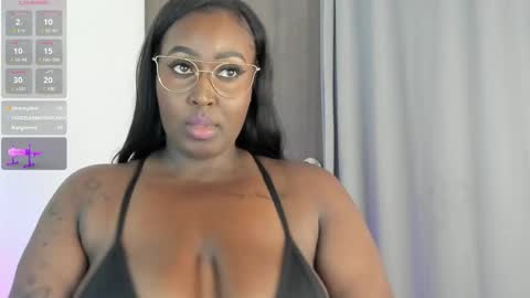 Snapshot of emilyrojas chatting on 02/11/25, 08:10 emilyrojas online show from 02/11/25, 08:10