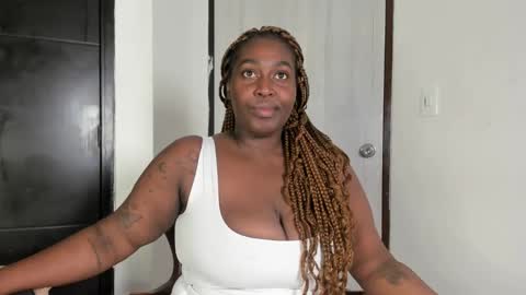 Snapshot of emilyrojas chatting on 09/25/25, 12:20 emilyrojas online show from 09/25/25, 12:20