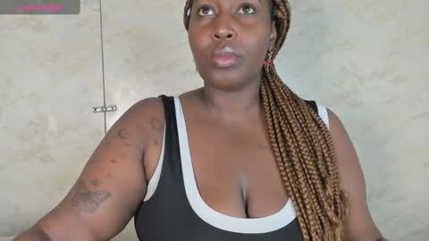 Snapshot of emilyrojas chatting on 10/09/25, 11:30 emilyrojas online show from 10/09/25, 11:30