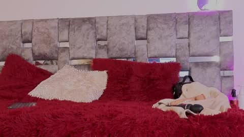 emilyrousex online show from 05/19/26, 04:35