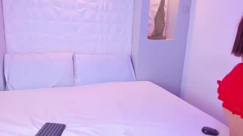 EMILY online show from 11/12/25, 07:03