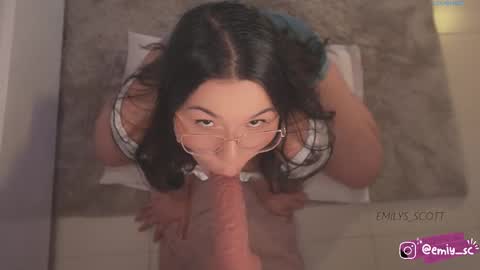 Emy  online show from 10/03/25, 02:03