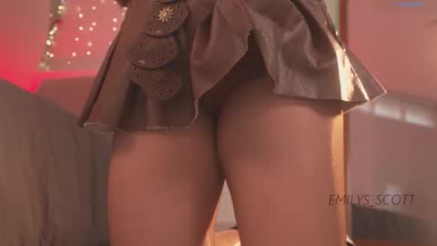 Emy  online show from 12/21/25, 02:02