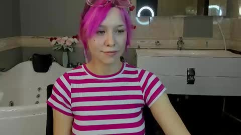 Betty online show from 03/25/26, 01:44