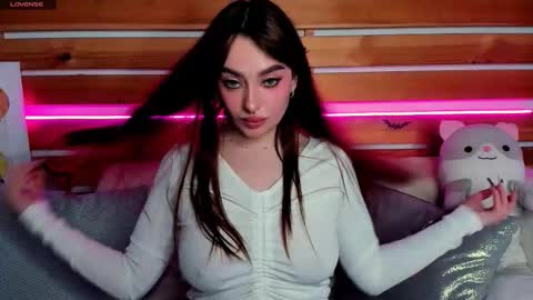 Emily online show from 12/03/25, 08:00