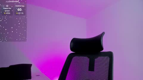 E M I L Y online show from 09/15/25, 12:27