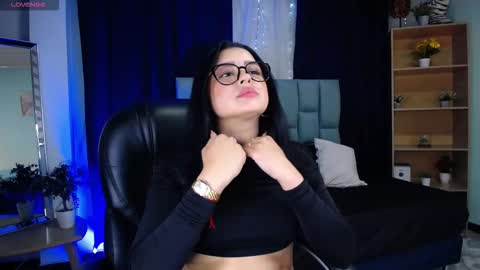 Emily  online show from 11/13/25, 03:27