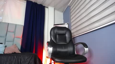 Emily  online show from 01/18/26, 03:10