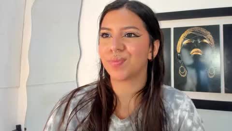 Snapshot of emilyy_cooperr chatting on 11/11/25, 12:27 emilyy_cooperr online show from 11/11/25, 12:27