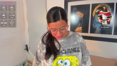 Snapshot of emilyy_cooperr chatting on 11/26/25, 12:17 emilyy_cooperr online show from 11/26/25, 12:17