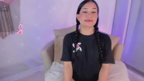 emilyy_kim online show from 03/20/26, 11:26
