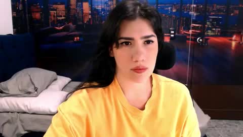 Snapshot of emilyycarterr chatting on 11/19/25, 12:54 Emily online show from 11/19/25, 12:54