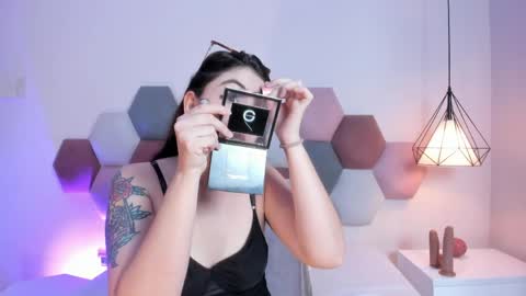 Emilyy Watson online show from 05/14/26, 12:39