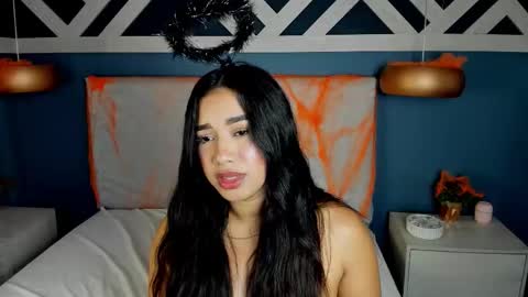 Emily  online show from 10/25/25, 09:17