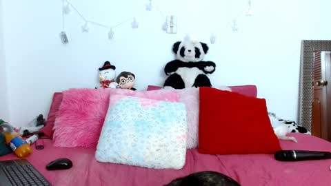 emilyzans07 online show from 02/02/25, 02:17
