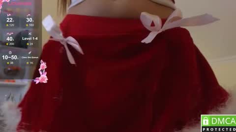 Snapshot of emina_woody chatting on 12/22/25, 10:07 Tracy online show from 12/22/25, 10:07