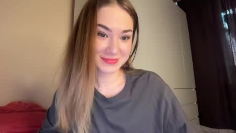 Nadya online show from 04/30/26, 01:06