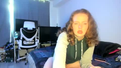 emliyjamesmjb online show from 01/23/25, 09:39