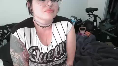 emma lotacurves online show from 01/19/25, 09:45