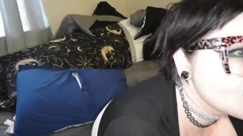 emma lotacurves online show from 02/12/25, 01:37