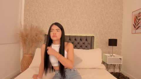 emma  online show from 02/25/25, 08:30