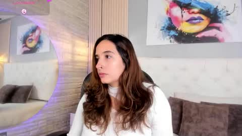 Snapshot of emma__smith01 chatting on 09/19/25, 12:39 Emma online show from 09/19/25, 12:39