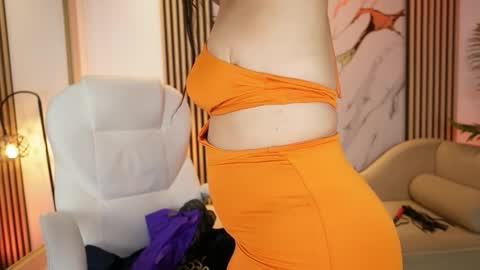 emma__walkerr_ online show from 03/17/26, 07:06