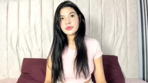 emma_and_aysha online show from 07/30/26, 08:52