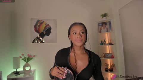Snapshot of emma_backer_ chatting on 12/29/24, 11:50 Stefany online show from 12/29/24, 11:50