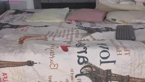 Emma online show from 12/19/25, 04:52