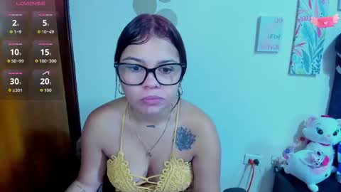 emma_boo_ online show from 11/04/25, 02:27