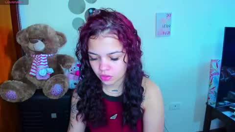 emma_boo_ online show from 04/11/26, 02:54