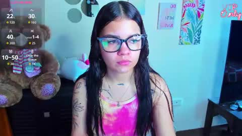 Snapshot of emma_boo_ chatting on 06/29/26, 04:29 emma_boo_ online show from 06/29/26, 04:29
