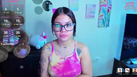 Snapshot of emma_boo_ chatting on 06/30/26, 02:07 emma_boo_ online show from 06/30/26, 02:07