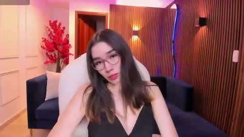 Snapshot of emma_caarter chatting on 07/15/26, 03:01 emma_caarter online show from 07/15/26, 03:01