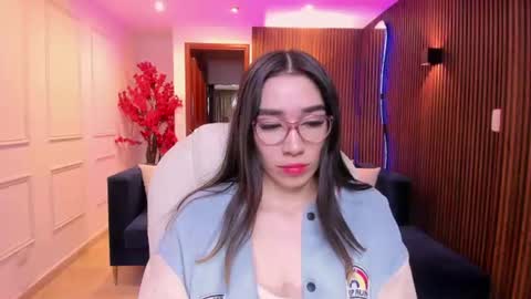 Snapshot of emma_caarter chatting on 07/25/26, 03:26 emma_caarter online show from 07/25/26, 03:26