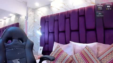 pau online show from 11/01/25, 01:46