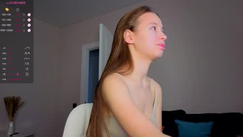 Emma online show from 09/13/25, 01:16