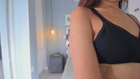 Emma online show from 10/15/25, 09:59