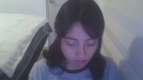 emma_cu online show from 07/25/26, 10:29