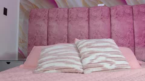 Emma online show from 04/15/26, 03:13