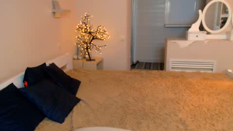 Snapshot of emma_dorn chatting on 01/21/25, 02:26 Eva online show from 01/21/25, 02:26