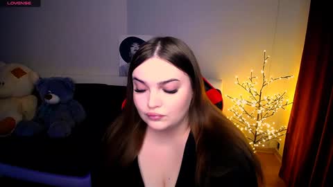 Snapshot of emma_dorn chatting on 01/24/25, 07:49 Eva online show from 01/24/25, 07:49