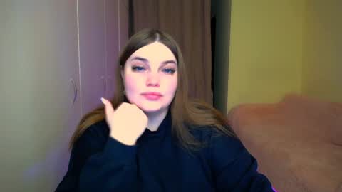 Snapshot of emma_dorn chatting on 01/29/25, 07:25 Eva online show from 01/29/25, 07:25