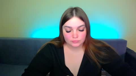 Snapshot of emma_dorn chatting on 01/31/25, 09:27 Eva online show from 01/31/25, 09:27