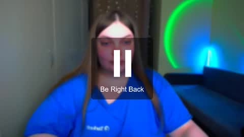 Snapshot of emma_dorn chatting on 10/15/25, 06:02 Eva online show from 10/15/25, 06:02