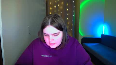 Snapshot of emma_dorn chatting on 11/27/25, 11:56 Eva online show from 11/27/25, 11:56